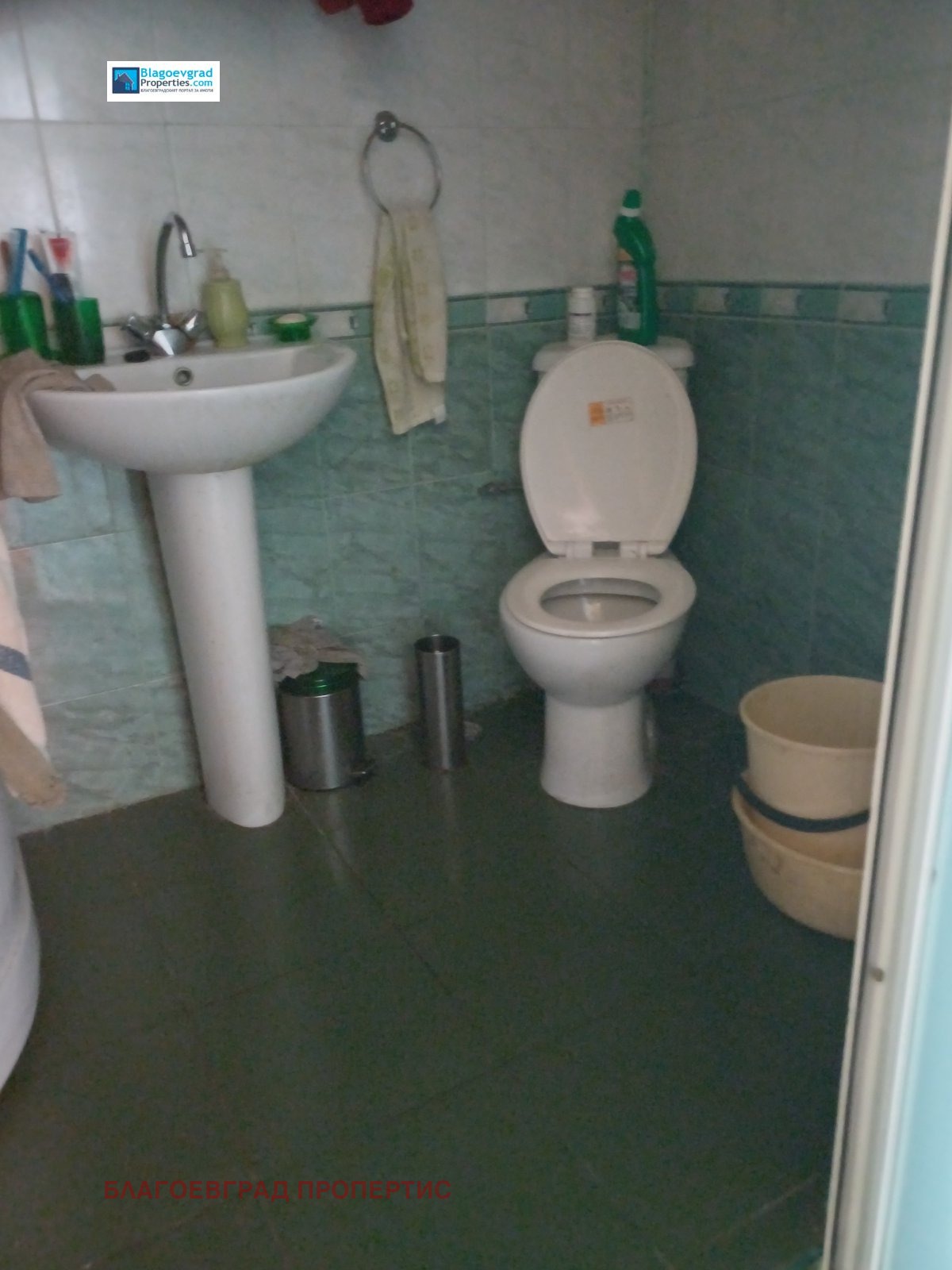 Продава КЪЩА, гр. Благоевград, Идеален център, снимка 2 - Къщи - 52165109