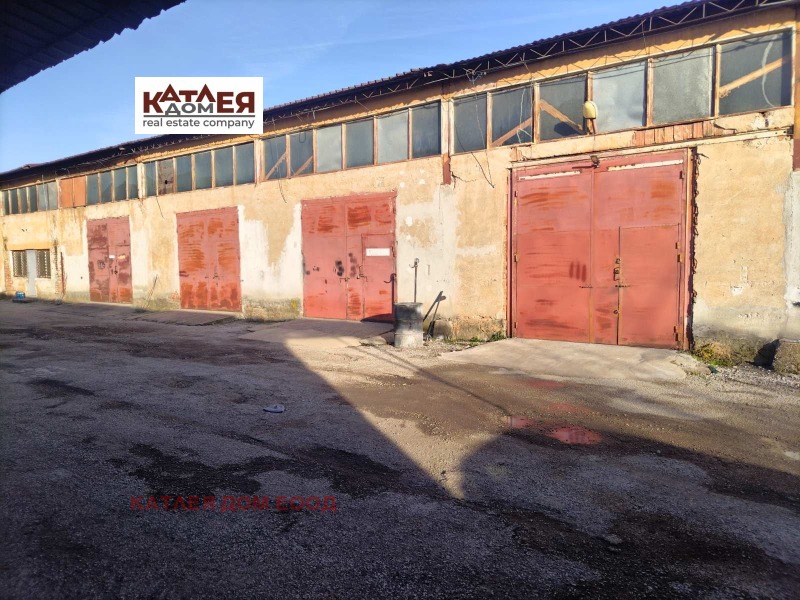 Продава СКЛАД в град Враца, Складова база - 72 кв.м / 44 000 € » 86 056.52 лв., КАТЛЕЯ ДОМ ЕООД