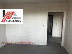 2-стаен град Кърджали, Възрожденци 5