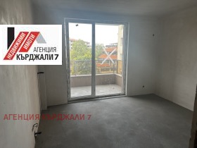 2-стаен град Кърджали, Възрожденци 3