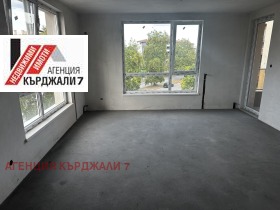 2-стаен град Кърджали, Възрожденци 1