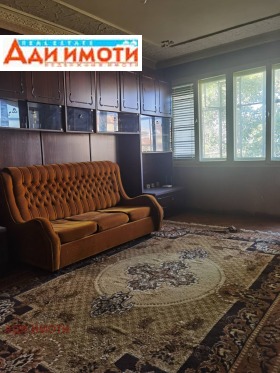 3+ bedroom Karlovo, region Plovdiv 1