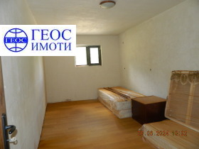 Hus Bukatsite, region Smolyan 5