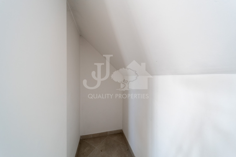 Продава 2-СТАЕН, гр. София, Банишора, снимка 4 - Апартаменти - 52410420