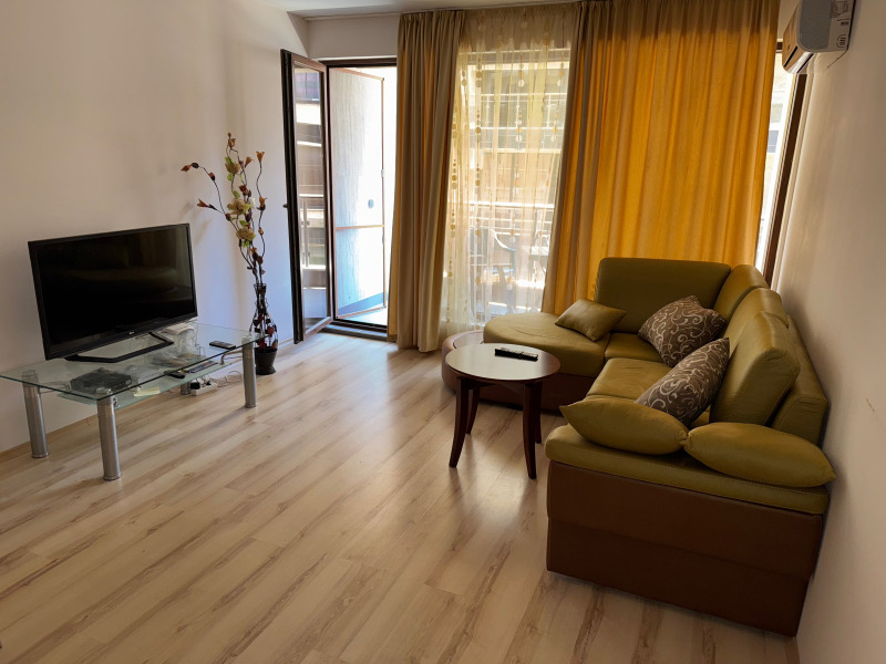 Продава  3-стаен, област Бургас, гр. Поморие •  160 000 € • ID 14900313 — holmes.bg - [1] 