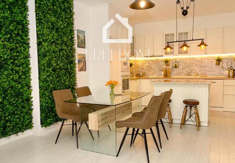 Продава 3-СТАЕН, гр. Варна, Център, снимка 3 - Апартаменти - 53515552