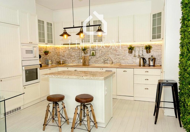 Продава 3-СТАЕН, гр. Варна, Център, снимка 5 - Апартаменти - 53515552