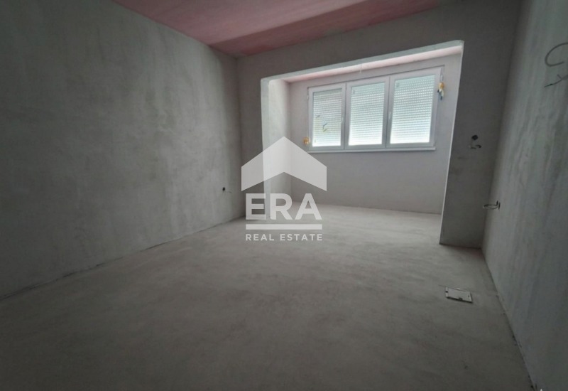 Продава 3-СТАЕН, гр. Силистра, Изток