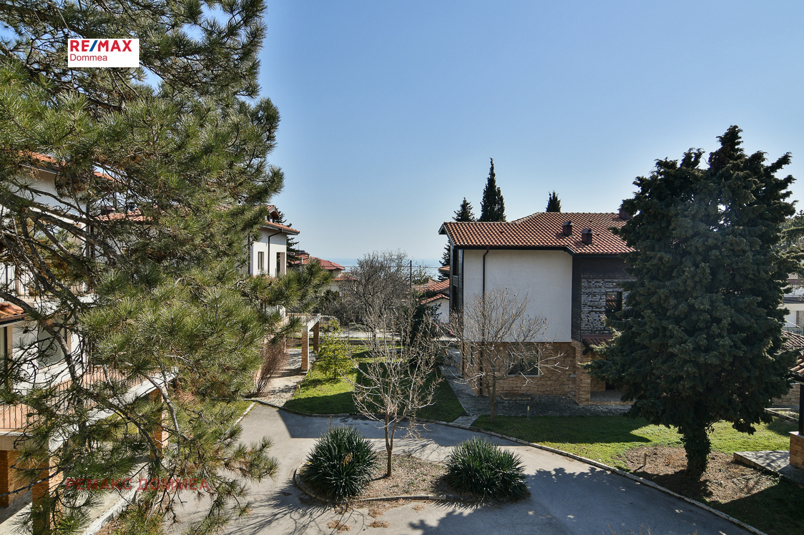 Продава КЪЩА, гр. Варна, м-т Долна Трака, снимка 2 - Къщи - 52820329
