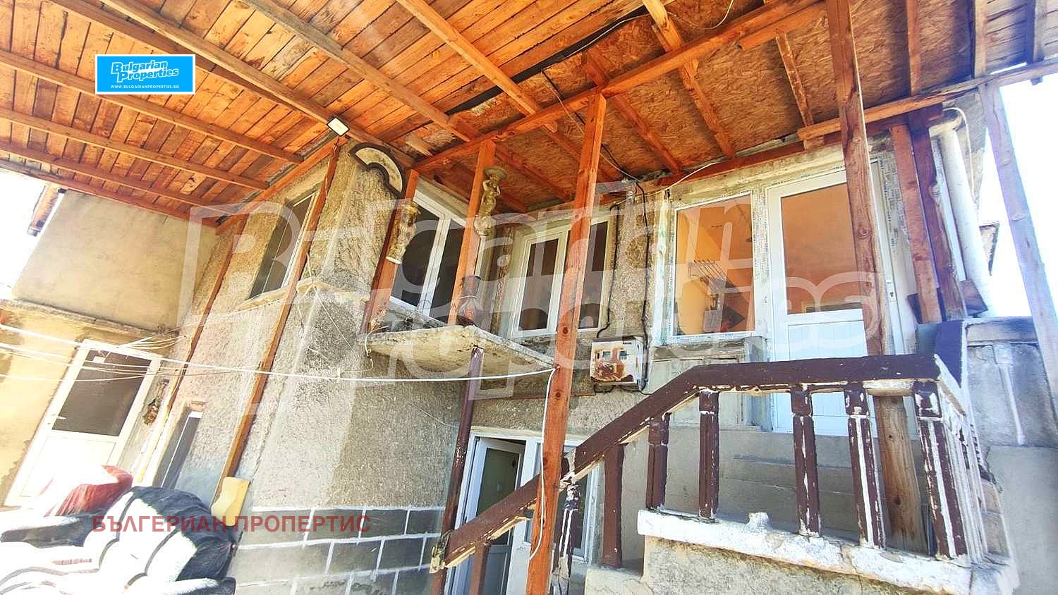 Продава КЪЩА, гр. Игнатиево, област Варна, снимка 2 - Къщи - 47612380
