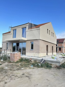 Hus Skutare, region Plovdiv