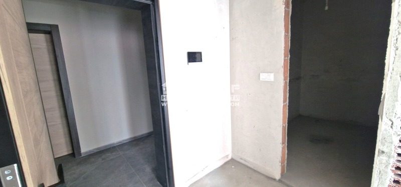 Eladó  2 hálószobás Plovdiv , Trakija , 128 négyzetméter | 79623006 - kép [2]