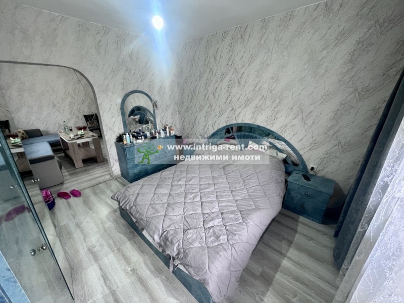 Продава  3-стаен град Хасково , Център , 71 кв.м | 73562982 - изображение [4]