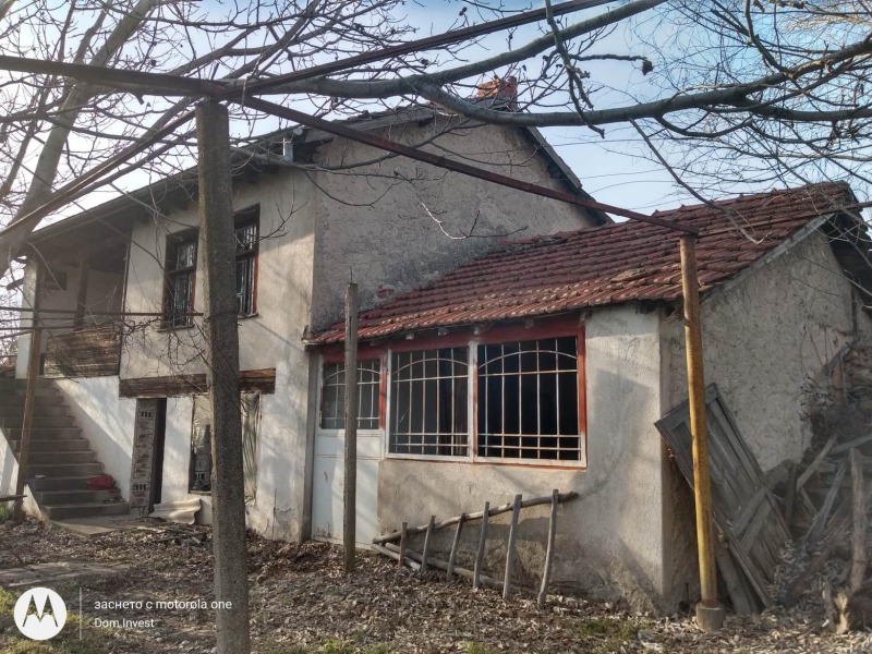 Продава  Къща област Стара Загора , с. Кирилово , центъра, 100 кв.м | 37402848 - изображение [2]
