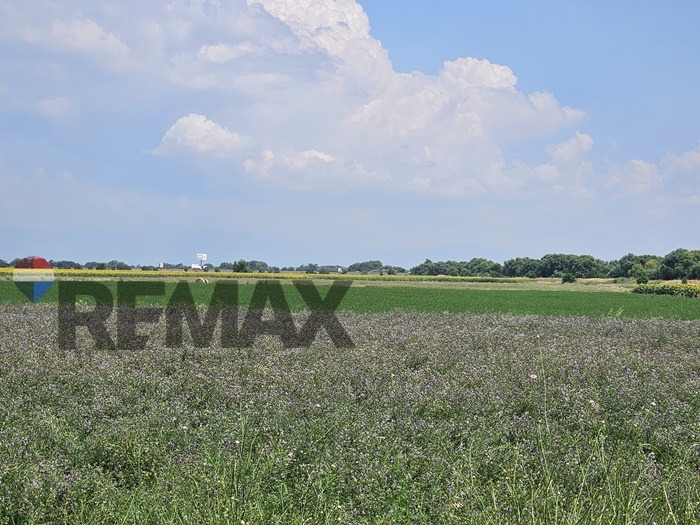 Продава ПАРЦЕЛ, с. Костиево, област Пловдив