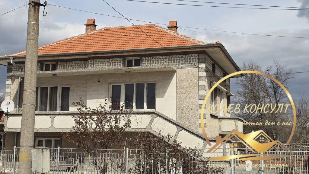 Продава КЪЩА, с. Златополе, област Хасково