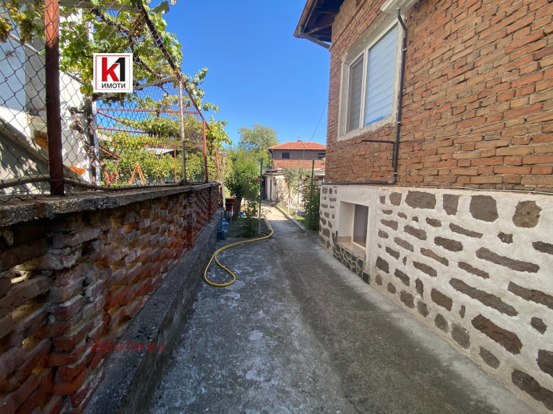 Продава ЕТАЖ ОТ КЪЩА в област Пазарджик, гр. Пещера - 82 кв.м / 61 360 € » 120 009.73 лв., ИМОТИ К1
