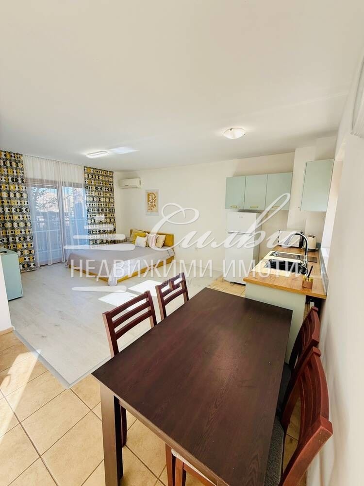 Продава 1-СТАЕН, град Шумен, Пазара • 88000 € / 172113.04 лв. • 76479921 1