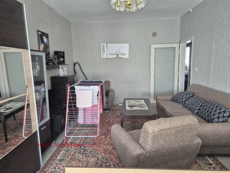 Te koop  1 slaapkamer Pernik , Iztok , 62 m² | 17370308 - afbeelding [2]
