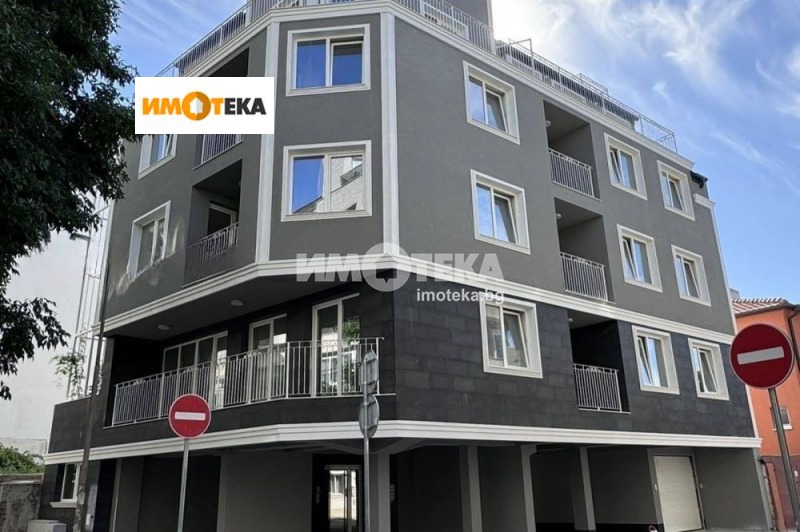 Продава 3-СТАЕН, гр. Варна, Колхозен пазар, снимка 1 - Aпартаменти - 47136993