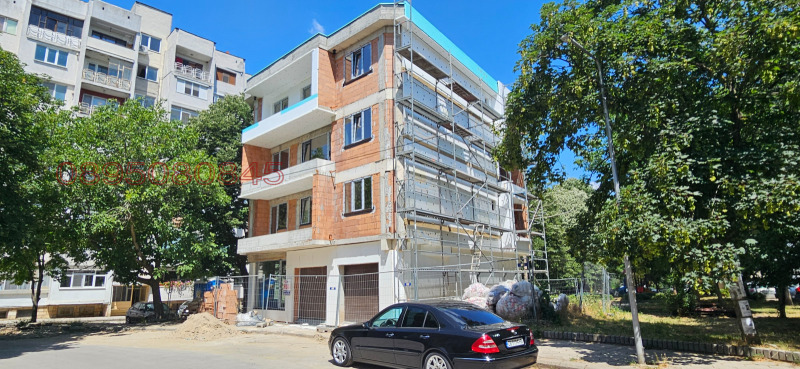Продава  3-стаен град Добрич , Добротица - Албенска , 93 кв.м | 75507228