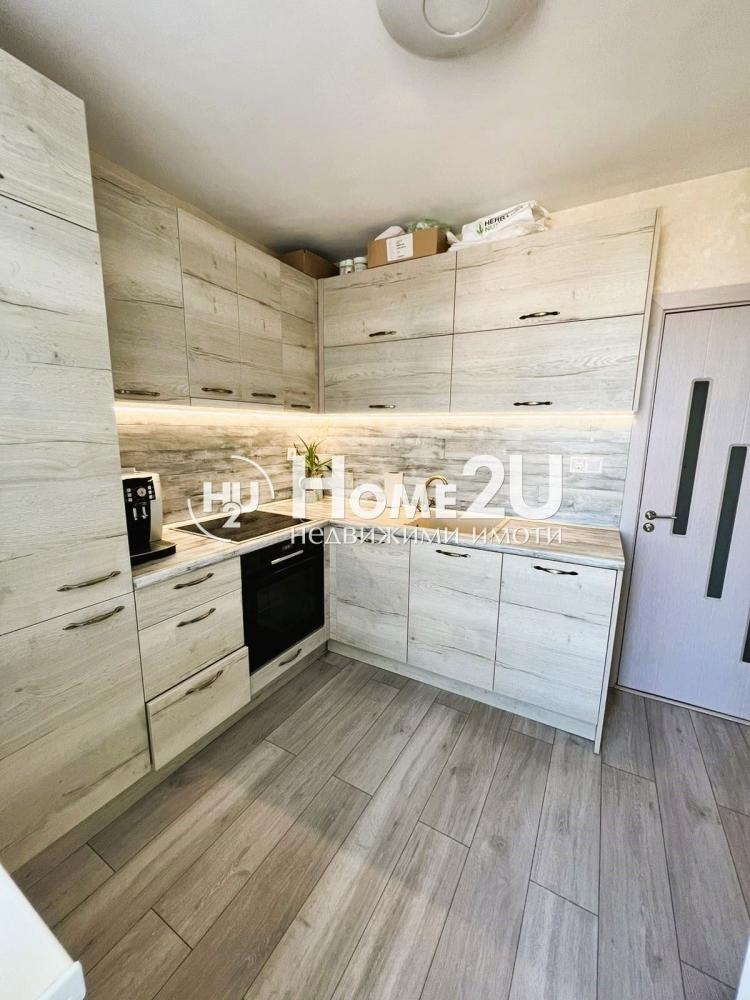 Продава 3-СТАЕН, гр. Бургас, Лазур