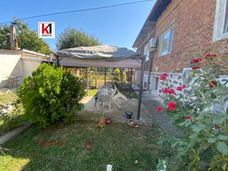 Продава ЕТАЖ ОТ КЪЩА, гр. Пещера, област Пазарджик, снимка 6 - Етаж от къща - 53585574