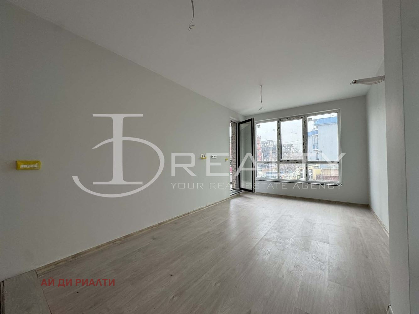 Продава 2-СТАЕН, с. Равда, област Бургас