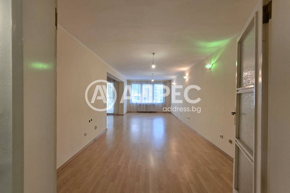 Продава 3-СТАЕН, гр. София, Лагера, снимка 3 - Апартаменти - 54252235