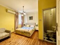 Продава КЪЩА, гр. София, Център, снимка 2