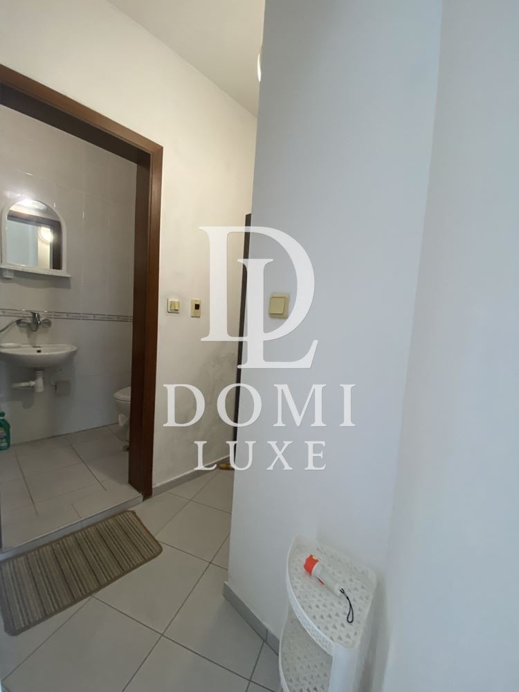 Продава  1-стаен град Варна , Погреби , 40 кв.м | 42628043 - изображение [9]