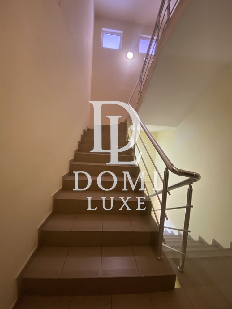 Продава  1-стаен град Варна , Погреби , 40 кв.м | 42628043 - изображение [14]