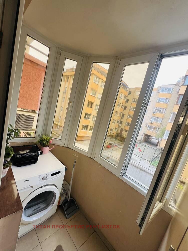 Продава 3-СТАЕН, гр. Бургас, област Бургас, снимка 2 - Апартаменти - 53107705