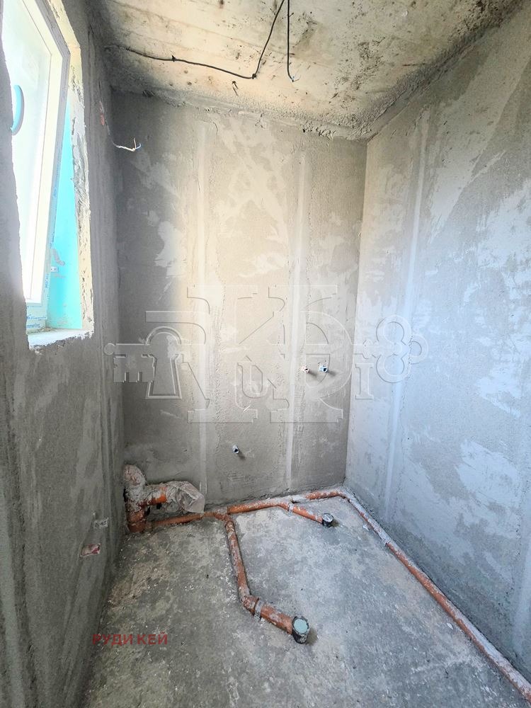 Продава КЪЩА, с. Яребична, област Варна, снимка 15 - Къщи - 55285157