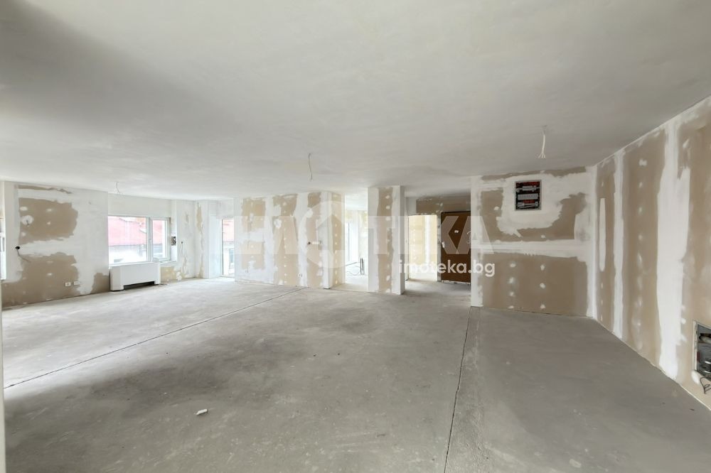 Продава МНОГОСТАЕН, гр. София, Изток, снимка 8 - Апартаменти - 54148605