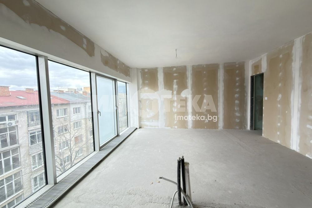 Продава МНОГОСТАЕН, гр. София, Изток, снимка 16 - Апартаменти - 54148605
