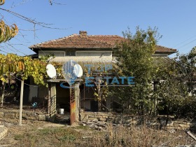 Casa Dobri dyal, región Veliko Tarnovo 1