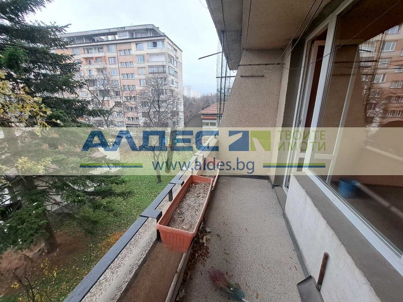 Продава 2-СТАЕН, гр. София, Гоце Делчев, снимка 2 - Aпартаменти - 48151518