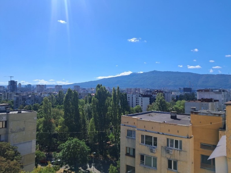 In vendita  2 camere da letto Sofia , Sveta Troitsa , 80 mq | 55489712