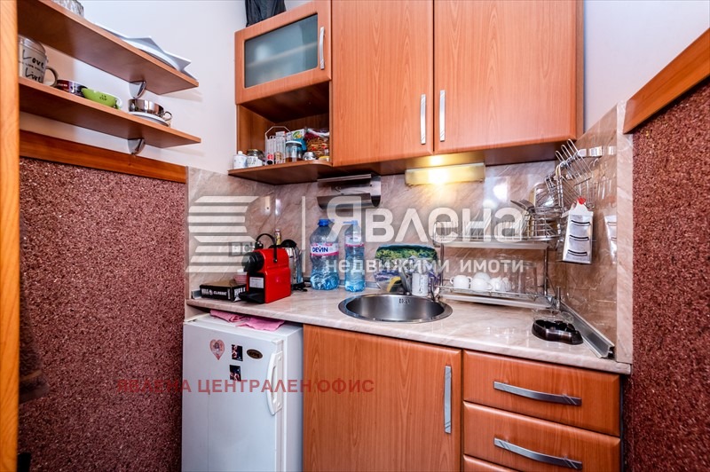 Продава ОФИС, гр. София, Център, снимка 8 - Офиси - 53169285