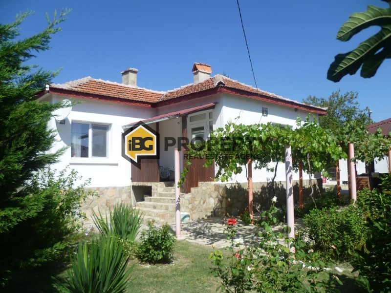 Продава  Къща, област Варна, с. Господиново •  123 950 EUR • ID 33918180 — holmes.bg - [1] 
