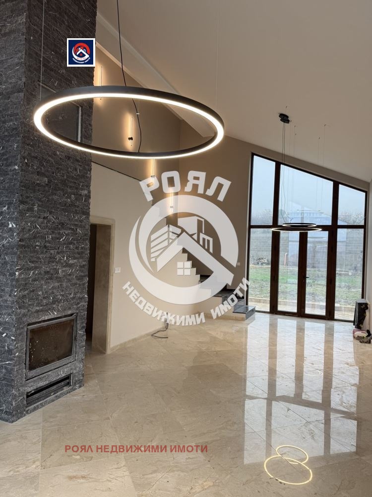 Продава КЪЩА, с. Брестник, област Пловдив, снимка 3 - Къщи - 53640470