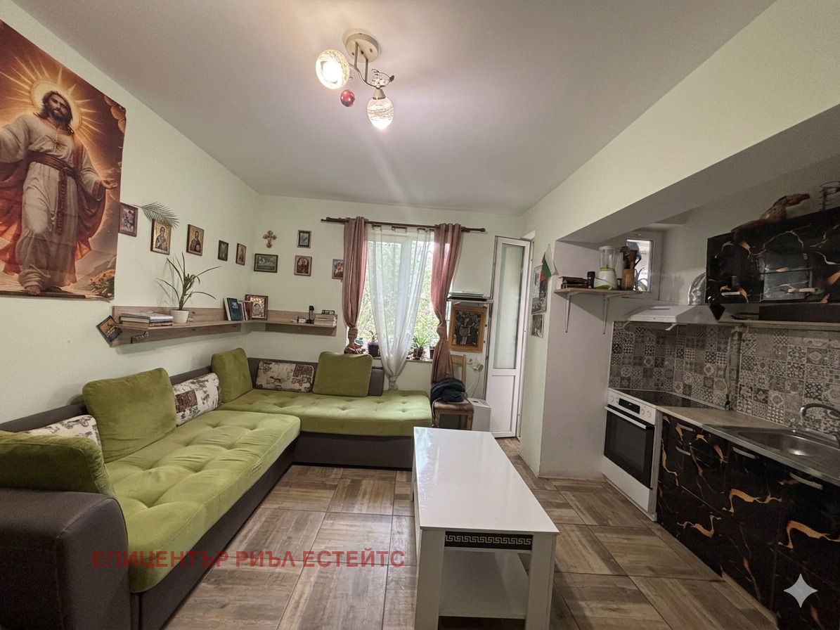 Продава 2-СТАЕН, гр. Перник, Христо Ботев
