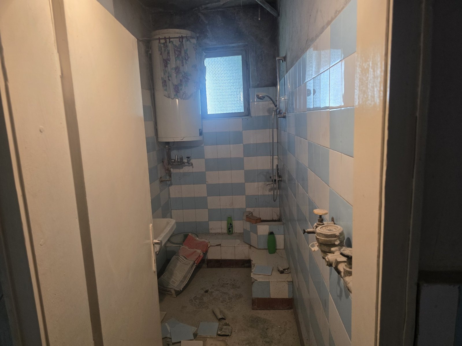 Продава МНОГОСТАЕН, гр. Шумен, Мътница, снимка 5 - Апартаменти - 55896287