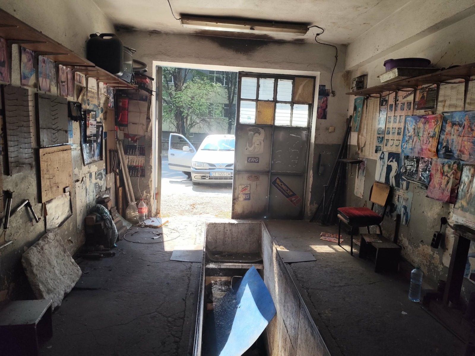 Продава ГАРАЖ, ПАРКОМЯСТО, гр. Стара Загора, Център, снимка 5 - Гаражи и паркоместа - 56119431