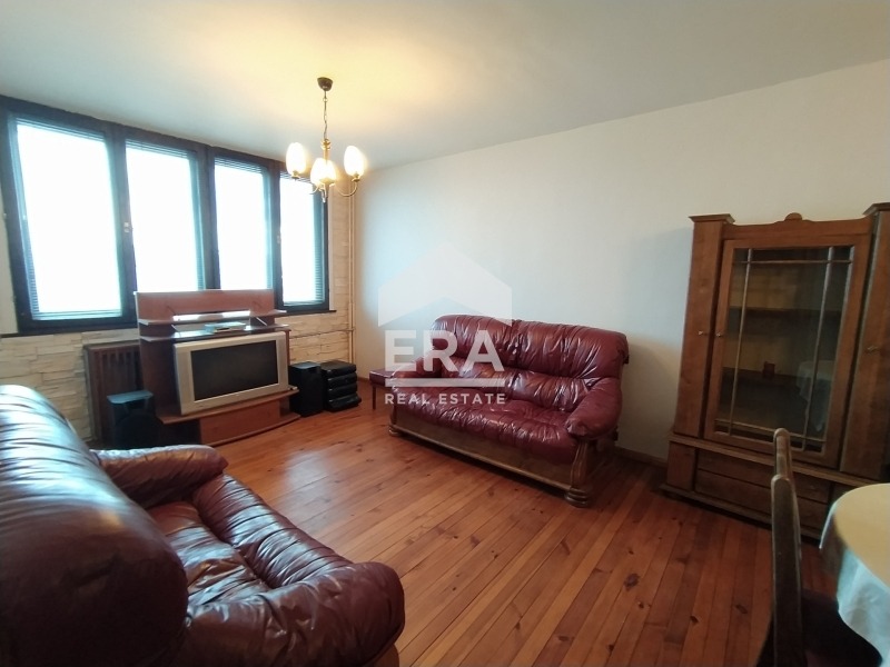 Продава 4-СТАЕН, гр. Варна, Трошево, снимка 2 - Апартаменти - 56735084