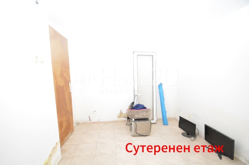 Продава ЕТАЖ ОТ КЪЩА, гр. Варна, Левски 1, снимка 10 - Етаж от къща - 49099827