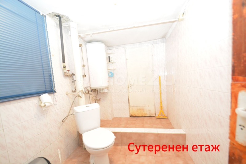 Продава ЕТАЖ ОТ КЪЩА, гр. Варна, Левски 1, снимка 11 - Етаж от къща - 49099827