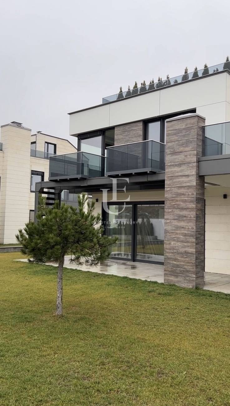 Продава  Къща, град София, Драгалевци • 1 200 000 EUR • ID 17400910 — holmes.bg - [1] 