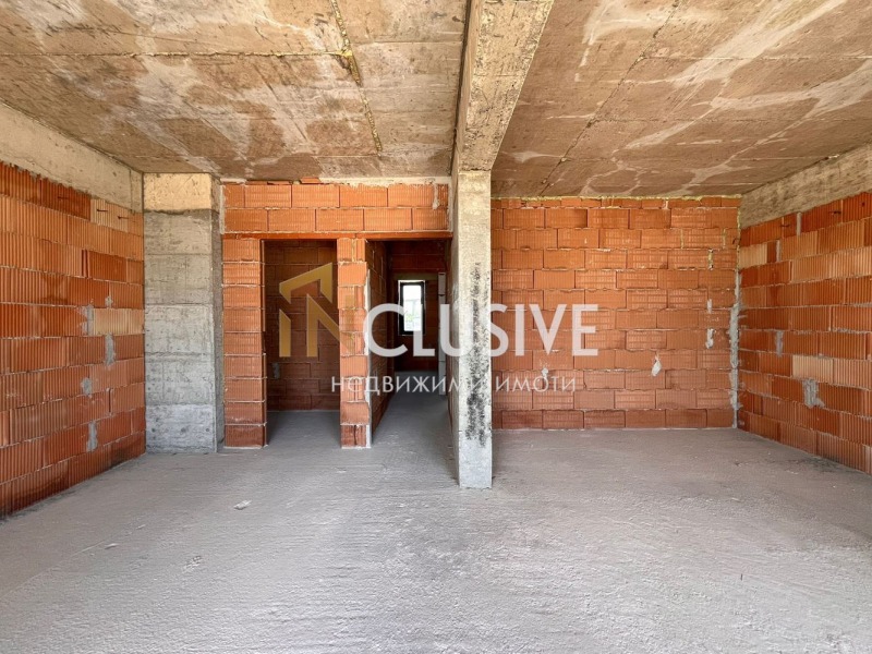 In vendita  Casa Varna , Pristanishte Varna , 270 mq | 32352677 - Immagine [12]